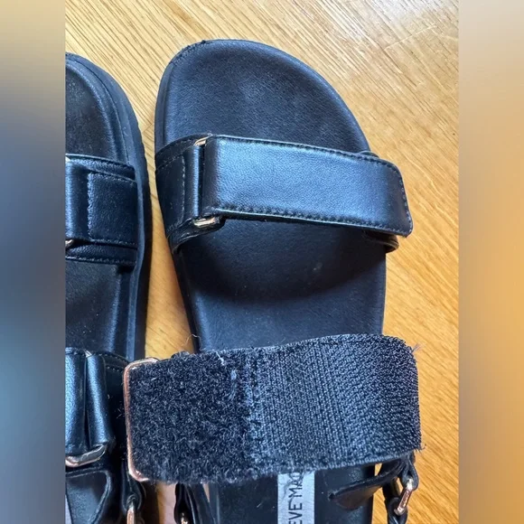 Steve Madden Mona Black Strap Sandal - Picture 6 of 7